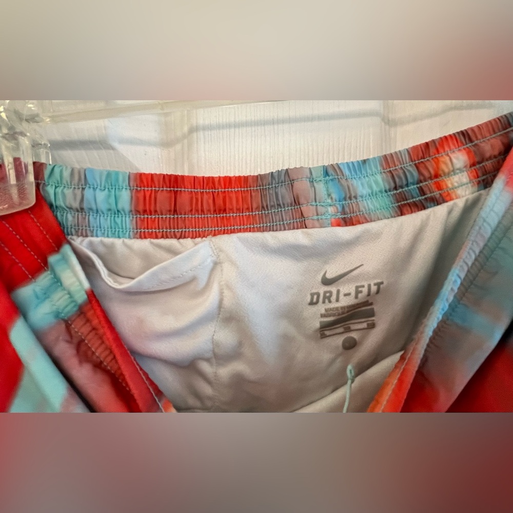 Nike Girls’ Dri-Fit Athletic Shorts - Picture 5 of 5